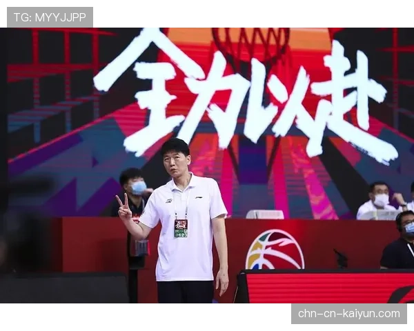 季后赛席位关键战前夕,广州龙狮队加练专项折返跑体能 季后赛席位关键战前夕,广州龙狮队加练专项折返跑体能